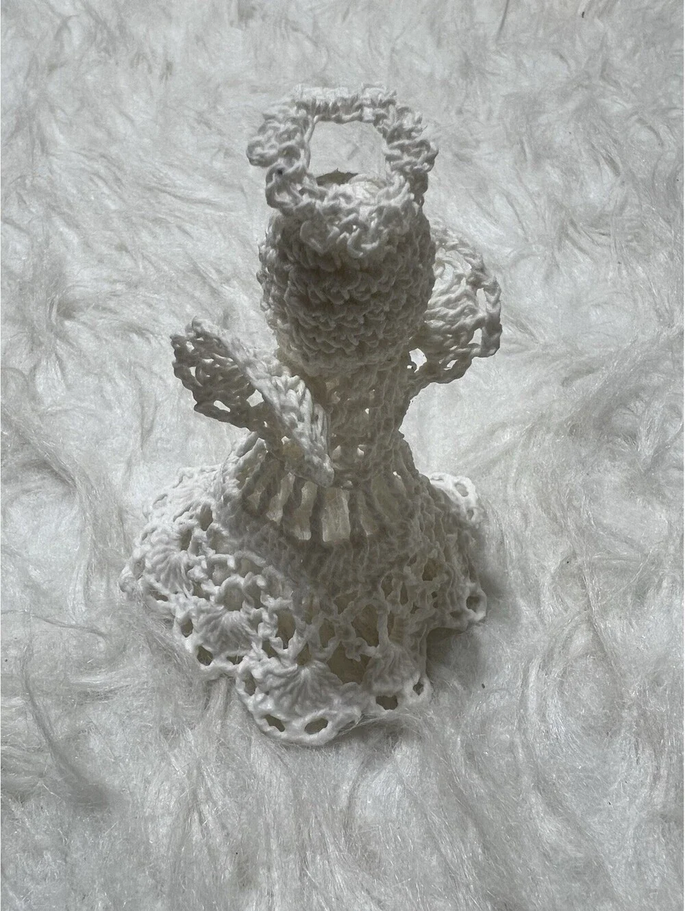 N/A crocheted lace